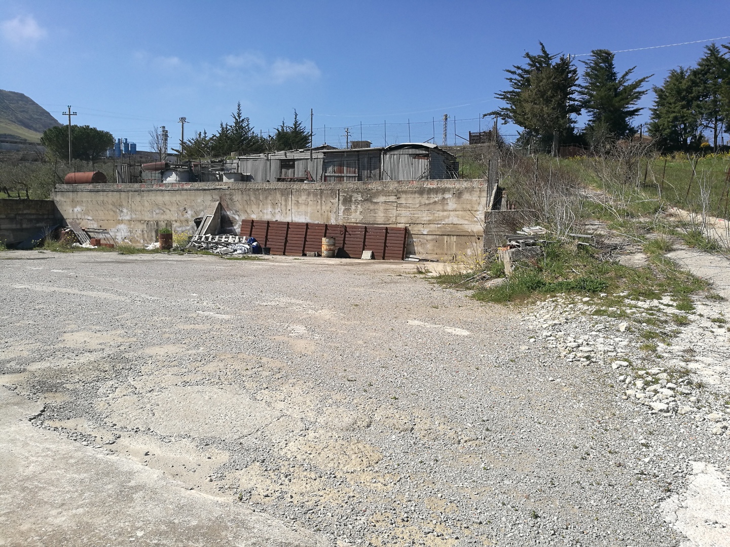 cof Fabbricato agricolo con terreno di pertinenza