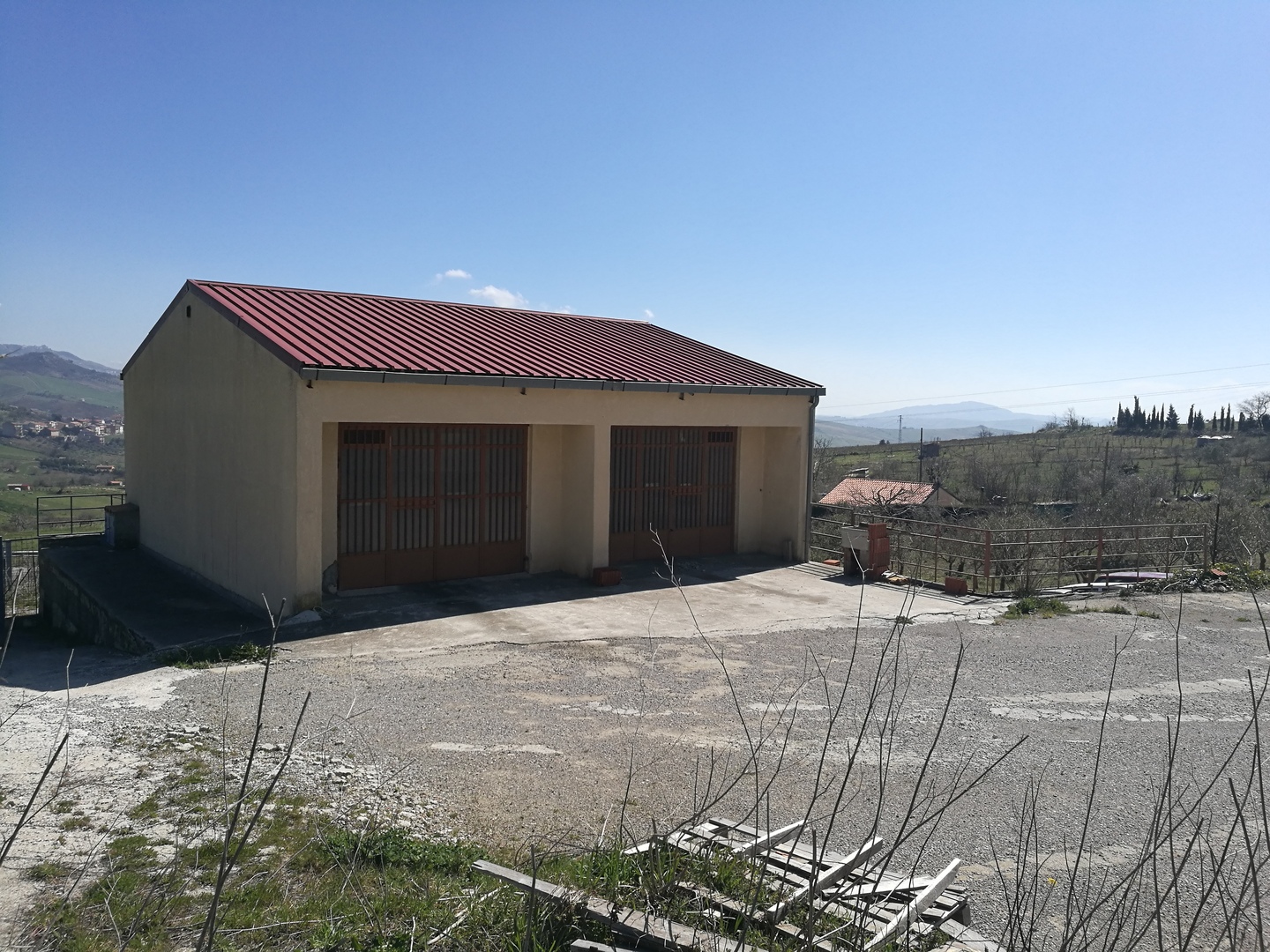 cof Fabbricato agricolo con terreno di pertinenza