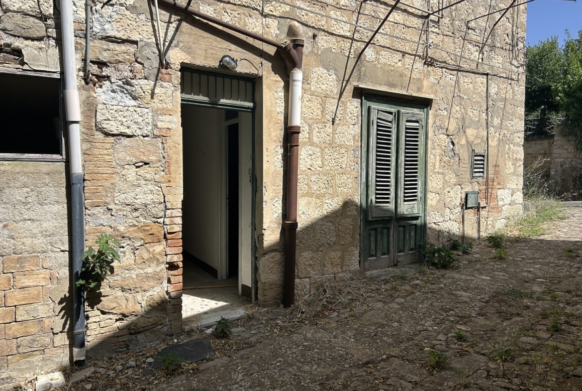 Casa di paese con terrazza