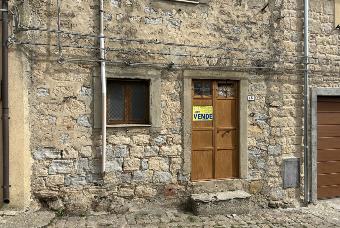 Fabbricato indipendente in muratura