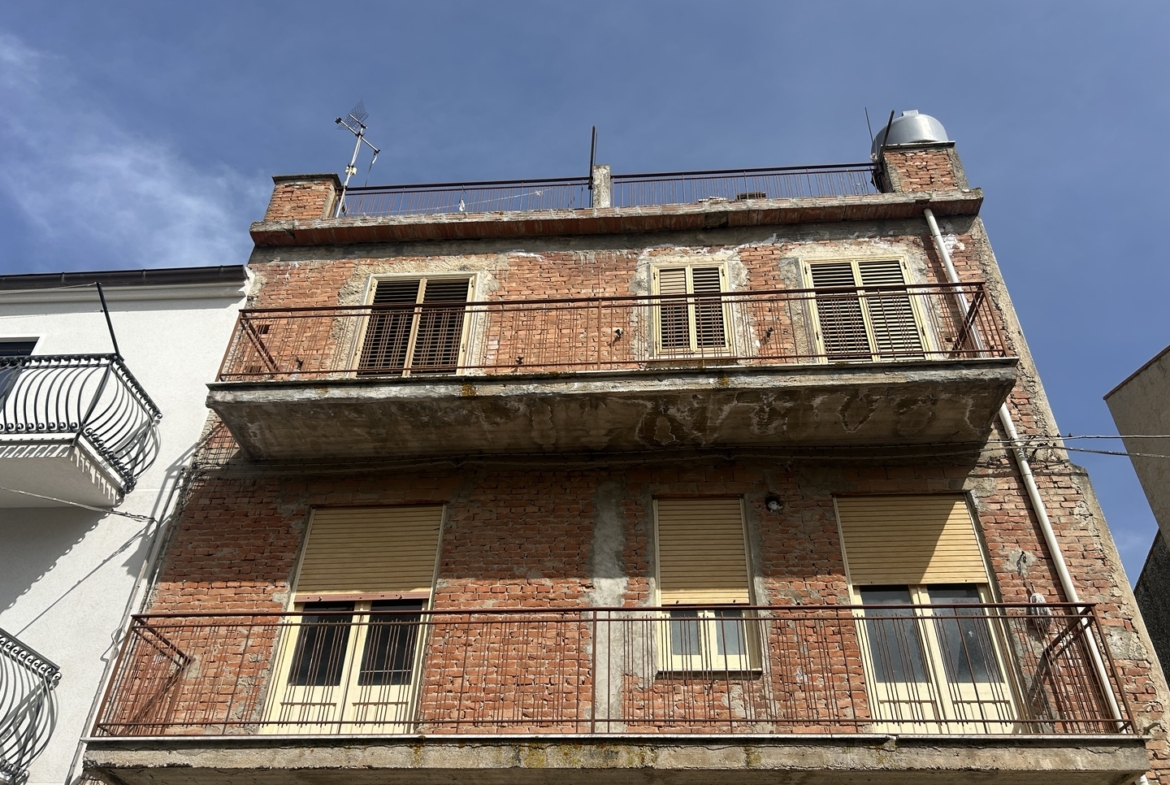 Casa indipendente con terrazza panoramica
