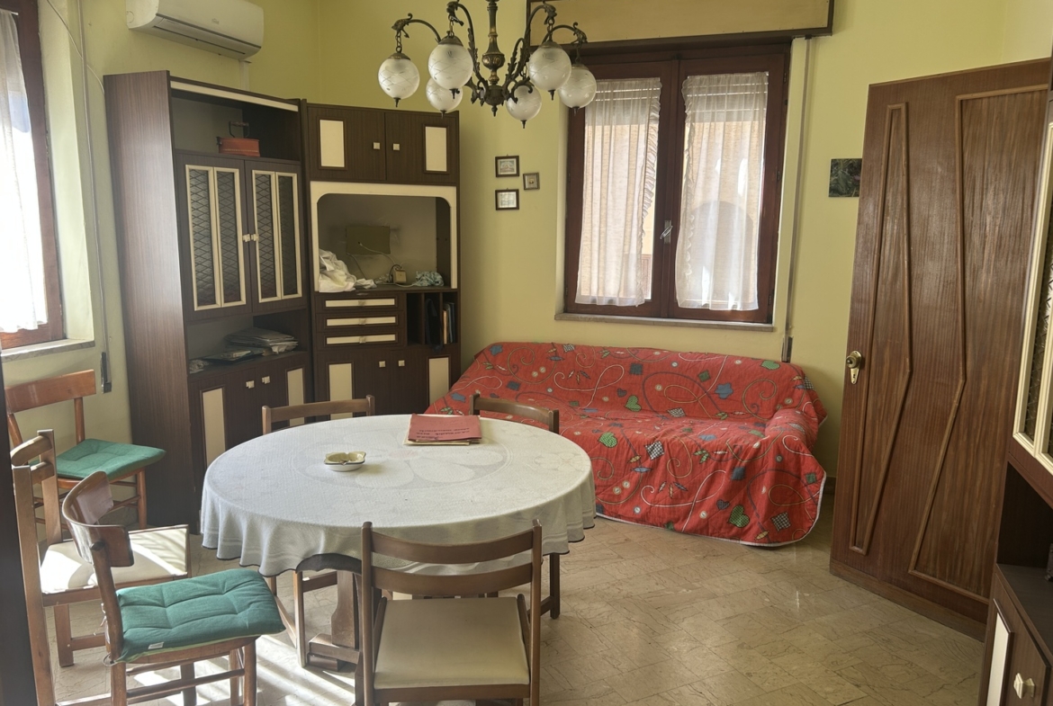 Casa in muratura con terrazza