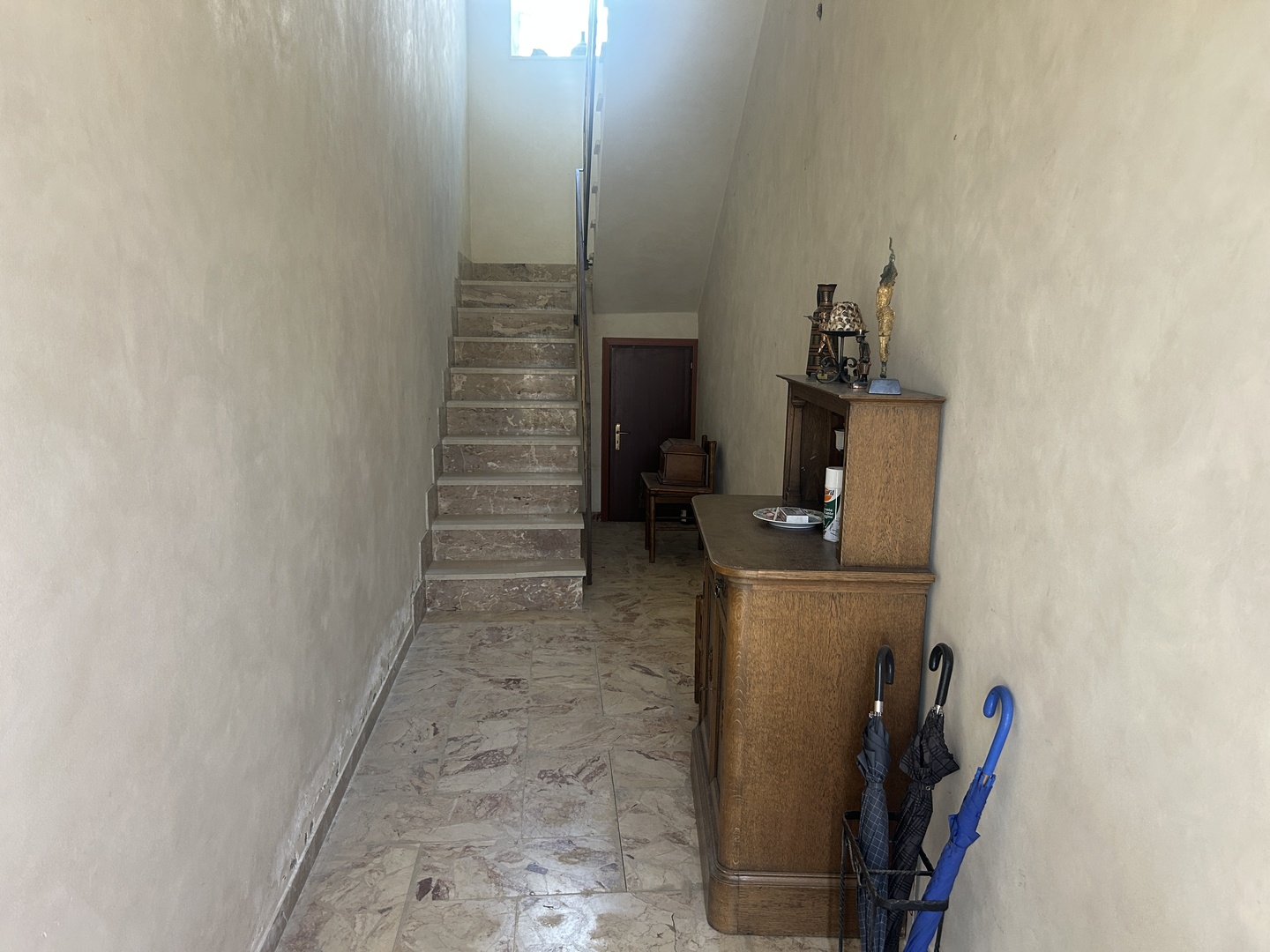 Casa in muratura indipendente con garage