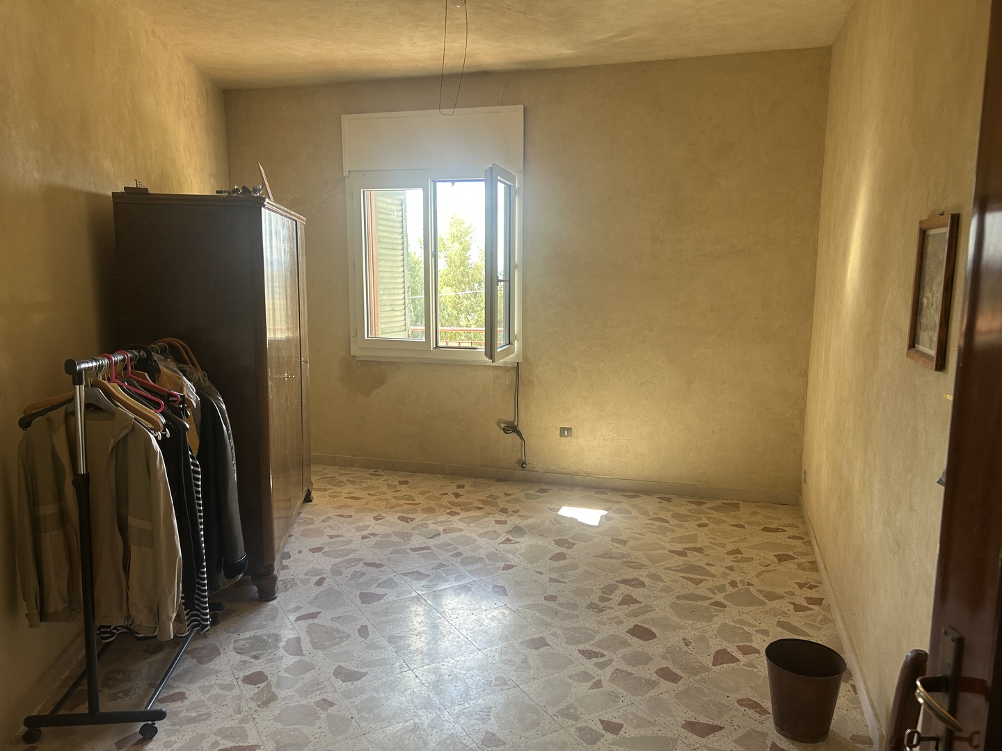 Casa in muratura indipendente con garage